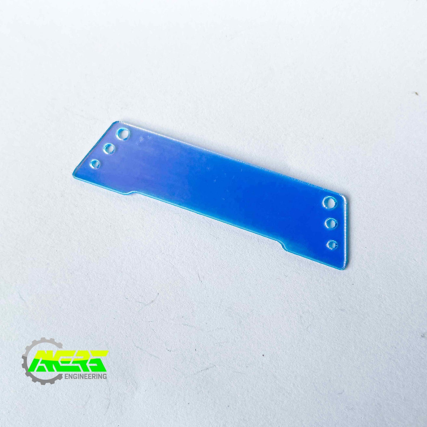 Deadbolt Windshield (Iridescent)