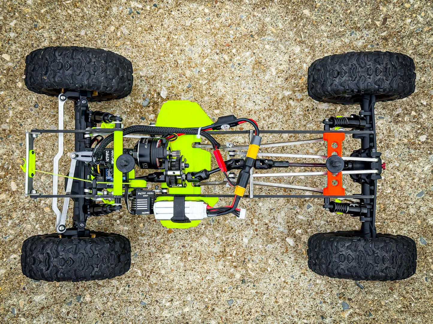 IGUANA LCG Chassis System